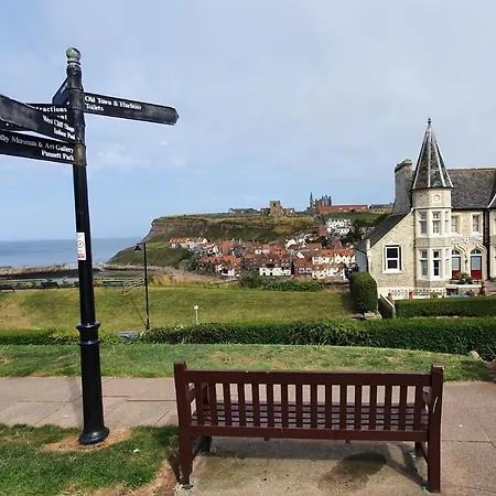 House Retreat Hébergement de vacances *