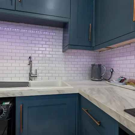 別荘 House Retreat