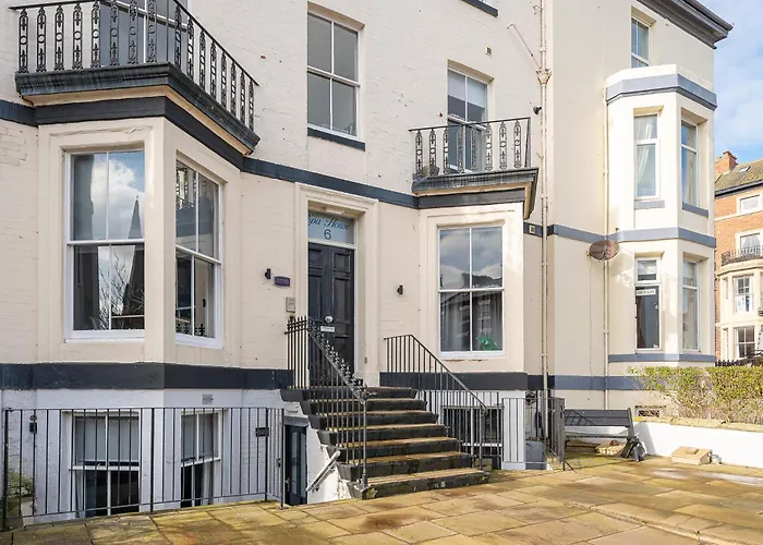 別荘 House Retreat *